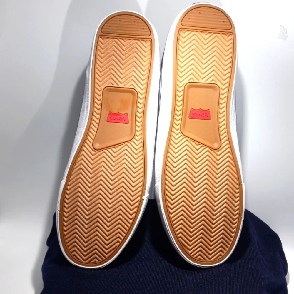 LEVIS CANVAS SNEAKERS